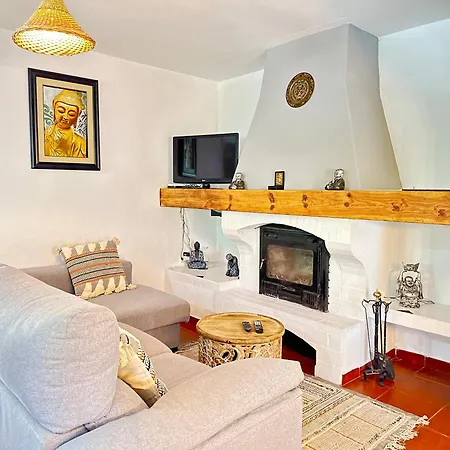 Villa In Playa Den Bossa & Ibiza Town 7min, Bbq